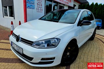 Hatchback zarejestrowany niski przebieg nawigacja